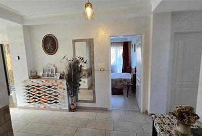 Casă cu Teren 2167 Mp în Ruși - 10