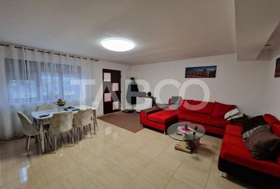 Duplex 6 camere mobilat si utilat 2 locuri de parcare curte Terezian