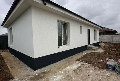 Casă cu 3 camere cu Teren 400 Mp în Central - 8