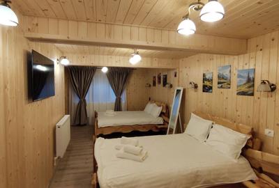 Casă cu 4 camere în Central - 2