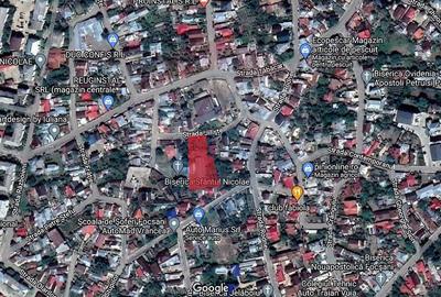 Teren de 1736 mp, în Central