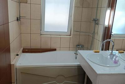 Apartament cu 2 camere decomandat în Florești - 1