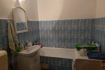 Proprietar vand apartament 3 camere parter Caransebe? - 4