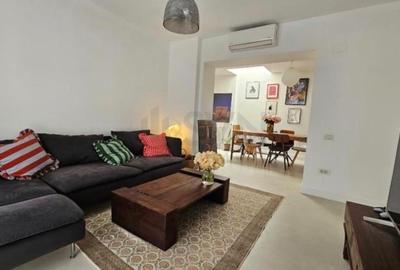 Apartament cu 3 camere semidecomandat, mobilat în Calea Victoriei - 1