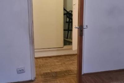 Apartament cu 3 camere semidecomandat în Titan - 6