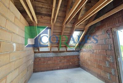 SAD la parter. Apartament cu 3 camere la Etaj si Mansarda! - 6