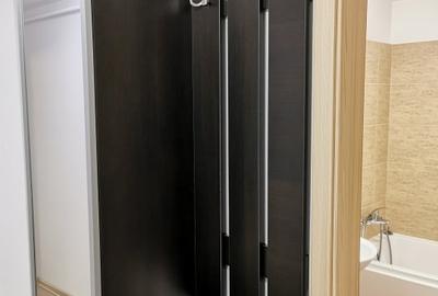 Apartament cu 2 camere decomandat, mobilat în Tractorul - 2