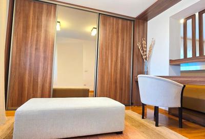 Casă individuală cu 6 camere cu Canalizare în Bucium - 17