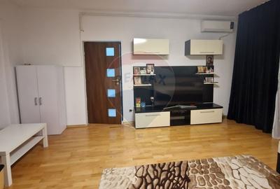 Apartament mobilat, utilat cu 2 camere de vanzare in Cartierul Latin - 2
