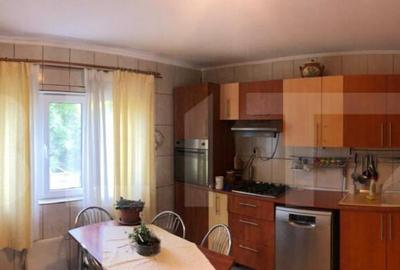 Vila 200mp, teren 537mp, zona cartier Micro 3 - 5