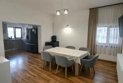 Casă cu 4 camere în Romanești - 7