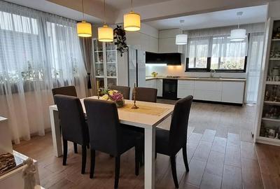 Casă cu 6 camere cu Teren 150 Mp în Drumul Poienii - 2