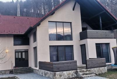 Casă spațioasă în Dâmbu Morii, cod intern 8176