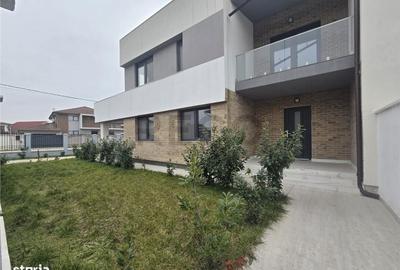Casă cu 4 camere în Central