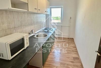 Garsonieră decomandată, mobilată în Fabric - 6