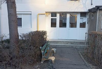 Apartament cu 3 camere decomandat în Viziru 3 - 6