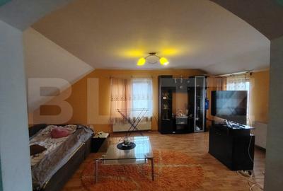 Casa cu 2 apartamente in Livezeni - 9