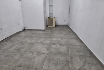 Spațiu comercial, de 20 mp, în Central