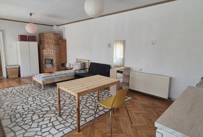 Garsonieră decomandată în Câmpina - 6