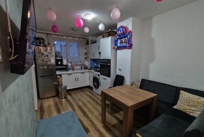 Apartament cu 3 camere decomandat în Gemenii - 6