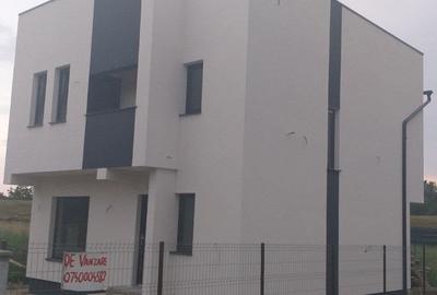 Casa noua cu etaj Bercu Rosu - 1