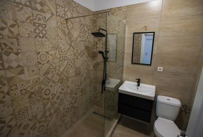 Titan-Auchan-Bloc nou - 9