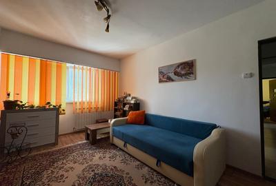 PIATA DOROBANTI, decomandat, etaj 2 - 3