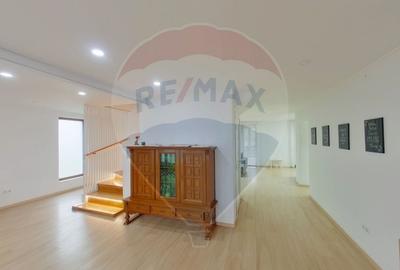 Casă individuală cu 6 camere cu Teren 1359 Mp în Est - 3