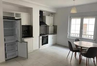Apartament cu 2 camere decomandat în Dumbrăvița - 2