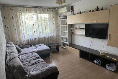 Apartament 3 camere zona Dristor - str. Racari - Kaufland Dristor
