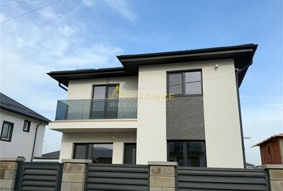 Casă individuală cu 4 camere cu Teren 300 Mp în Berceni - 1