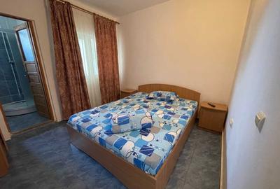 Casă cu 4 camere în Central - 2