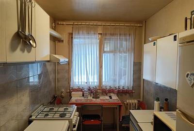 Apartament 2 camere Semidecomandat Emil Racovita - Straduintei - 2