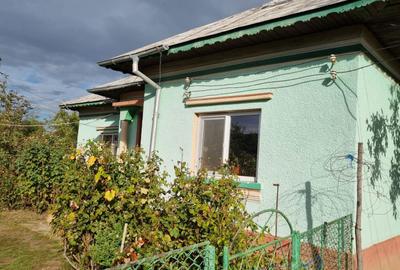Casă cu 3 camere în Hârsești - 3