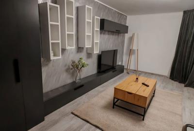 Apartament cu 2 camere decomandat în Central - 2