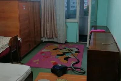 Piata Sudului Grand Arena, bl. reabilitat,6/10,decomandat, balcon inchis. - 2