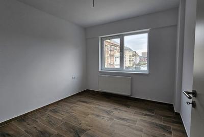 3 Camere Tractorul -Coresi  NEMOBILAT | Parcare |  Balcon - 15