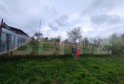 Casă cu 5 camere cu Teren 1469 Mp în Calea Urseni