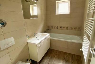 Apartament cu 2 camere, mobilat în Bartolomeu - 1