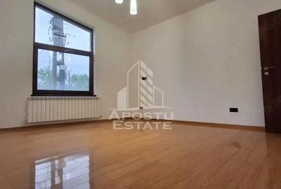 Spațiu comercial, de 160 mp, în Subcetate - 14