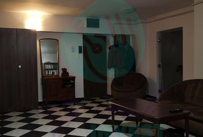 Apartament cu 3 camere decomandat în P-ța Unirii - 3