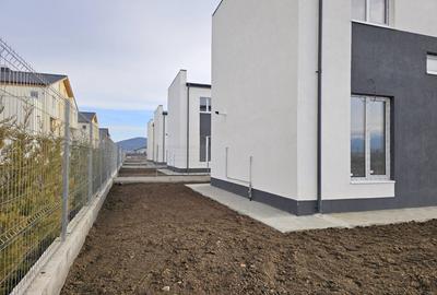 Casa individuala cu patru camere, Primaverii, Sanpetru - 13