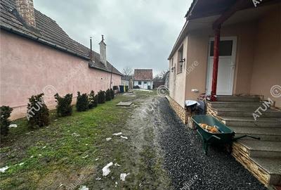 Casa individuala si teren de 863 mp in Cristian zona Primarie - 1