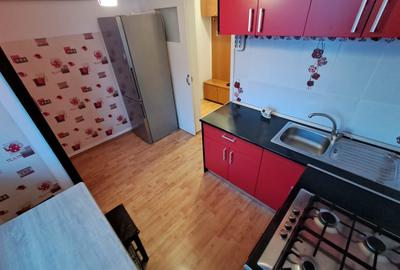 Ap.2 cam 48 mp, et.intermediar, balcon Gheorgheni zona Interservisan - 2