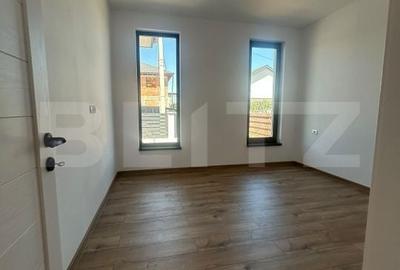 Casă cu 4 camere cu Teren 460 Mp în Crevedia