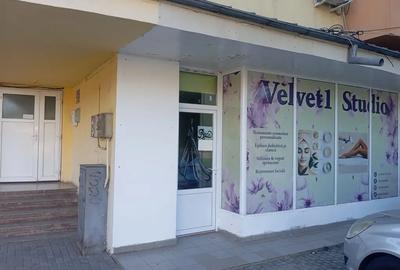 Spațiu comercial, de 35 mp, în Central - 1