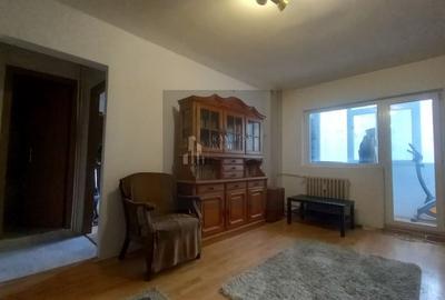 Apartament cu 4 camere semidecomandat, mobilat în Olteniței - 1