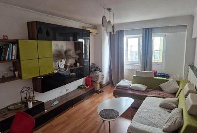 Apartament cu 2 camere semidecomandat în Intim - 1