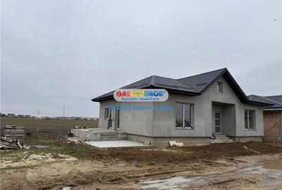 Casă cu 4 camere cu Teren 400 Mp în Săbăreni - 12