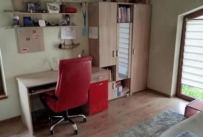 Casă cu 5 camere în Central - 5